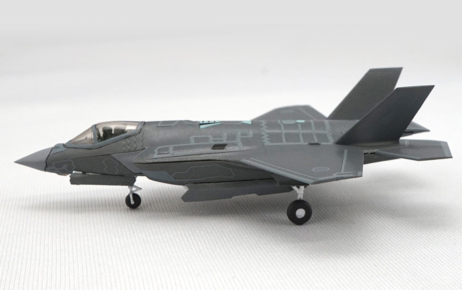 F-Toys High Spec 1/144 USAF F-35A Lightning II Phase 2 Fighter 1B 
