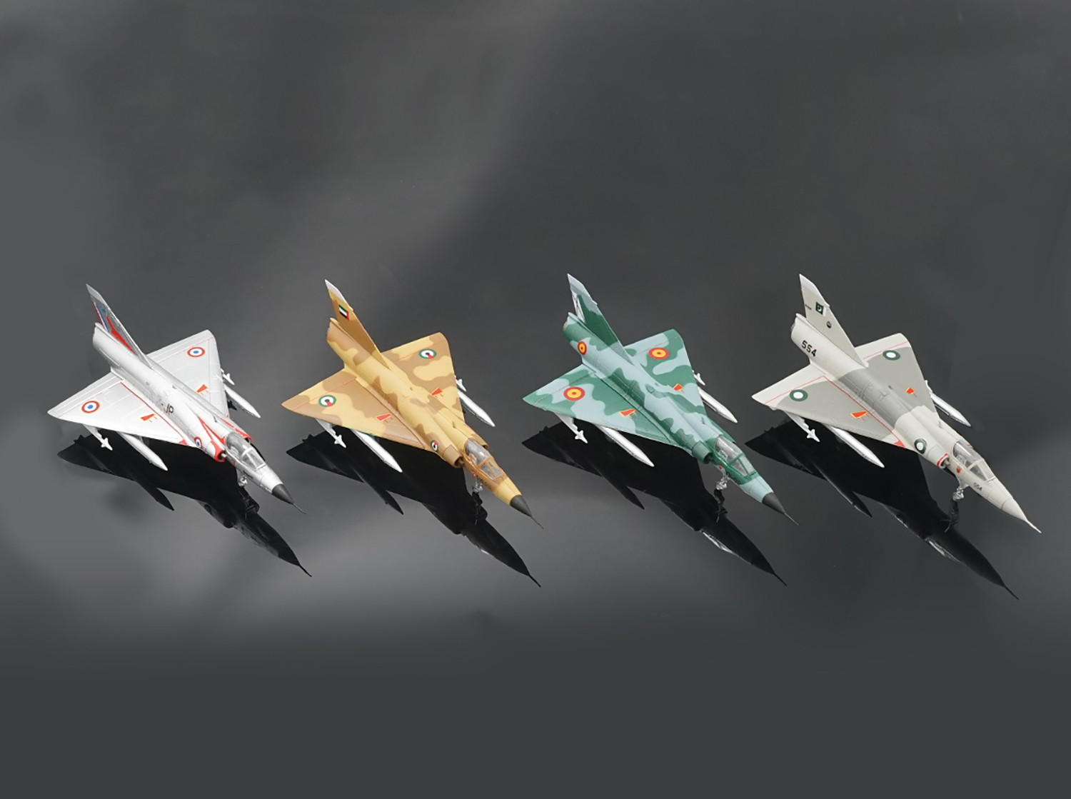 եȥ 1/144 󥰥åȥ쥯VS18