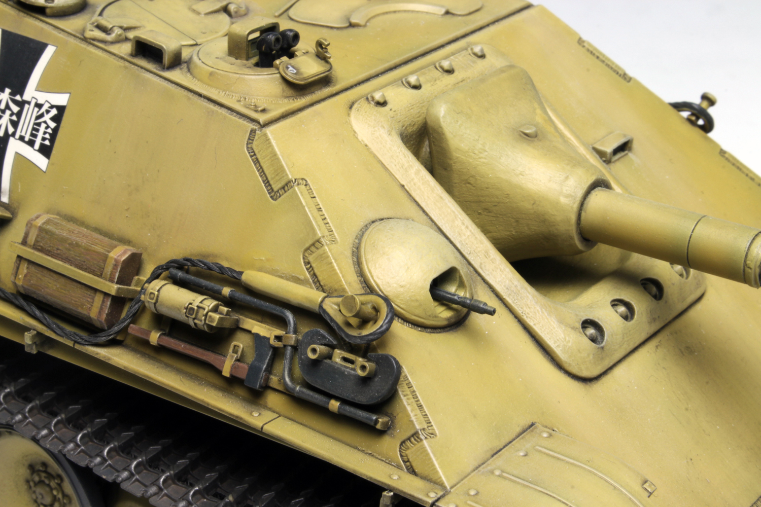 PLATZ 1/35 Panzerjager V Jagdpanther(Sdkfz.173)