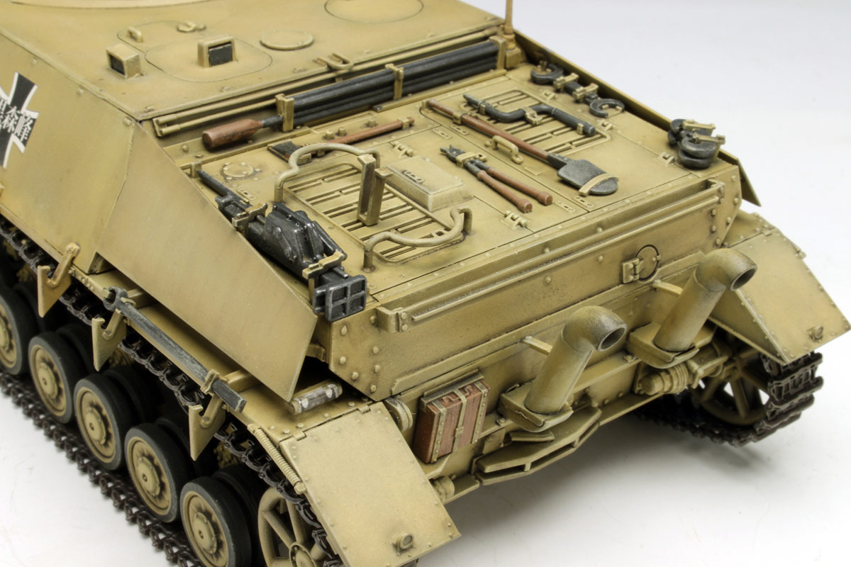 PLATZ 1/35 JAGDPANZER IV/70(V) (Sd.Kfz.162/1)