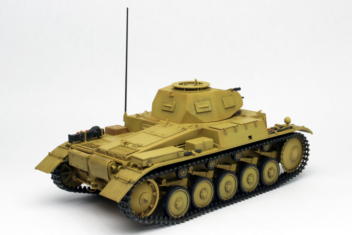 PLATZ 1/35 Panzerkampfwagen II Ausf.F Memory of Miho and Maho