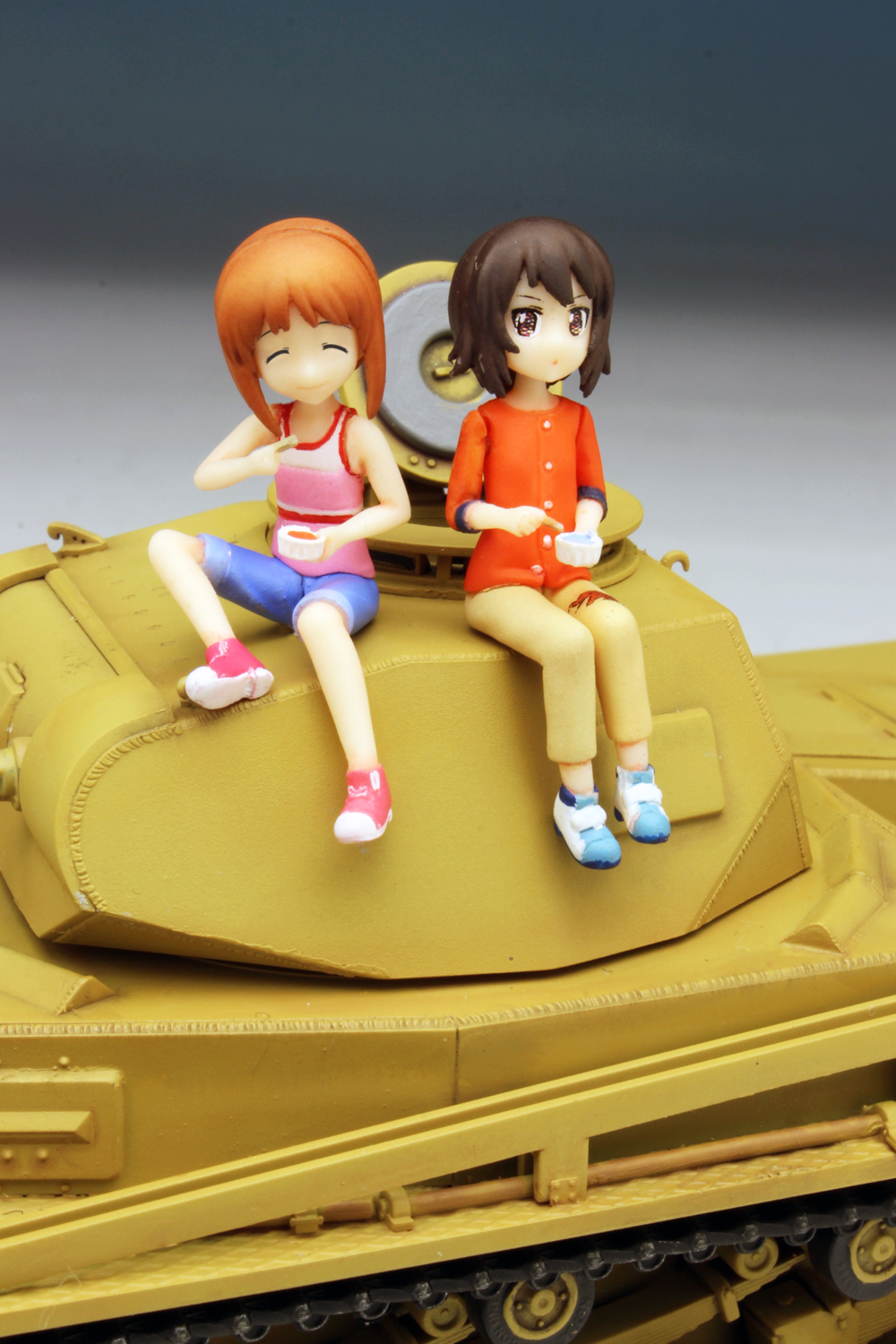 PLATZ 1/35 Panzerkampfwagen II Ausf.F Memory of Miho and Maho