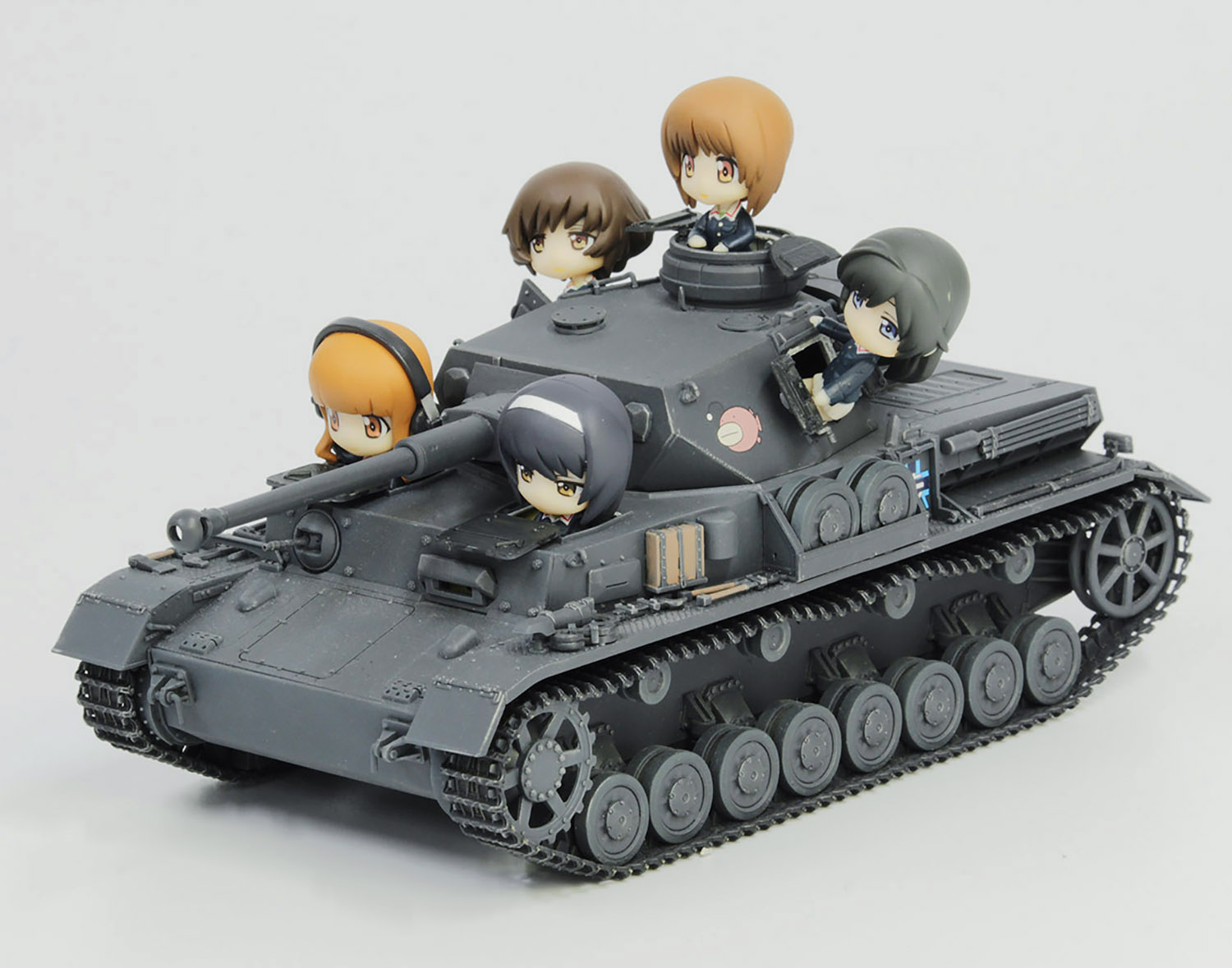 PLATZ 1/35 Pz.Kpfw.IV Ausf.D(F2 Ver.)TEAM ANKOU w/Figures