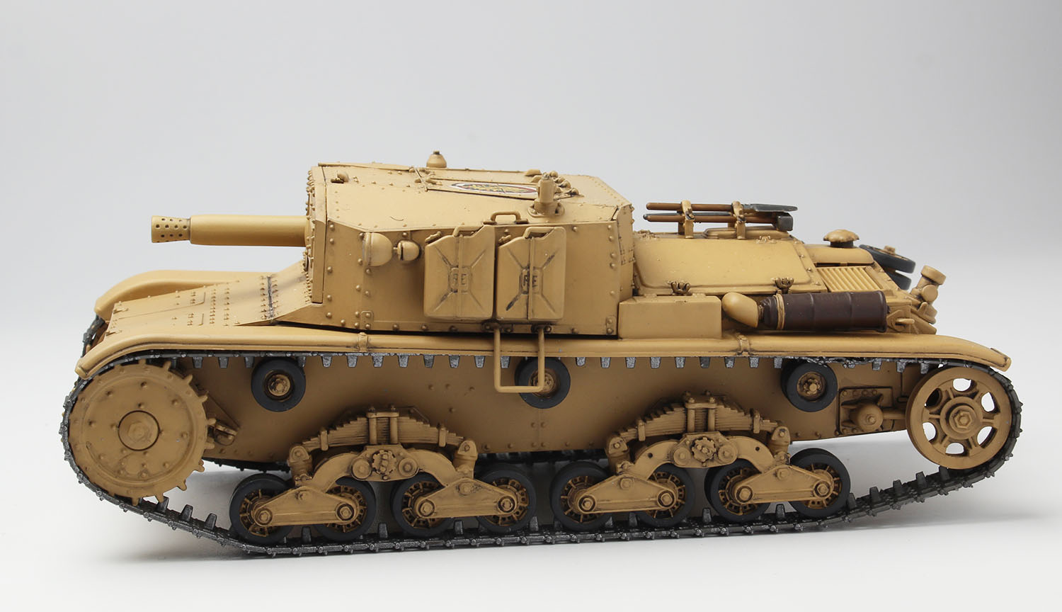 PLATZ 1/35 Semovente M41 from ANZIO Girls' High School