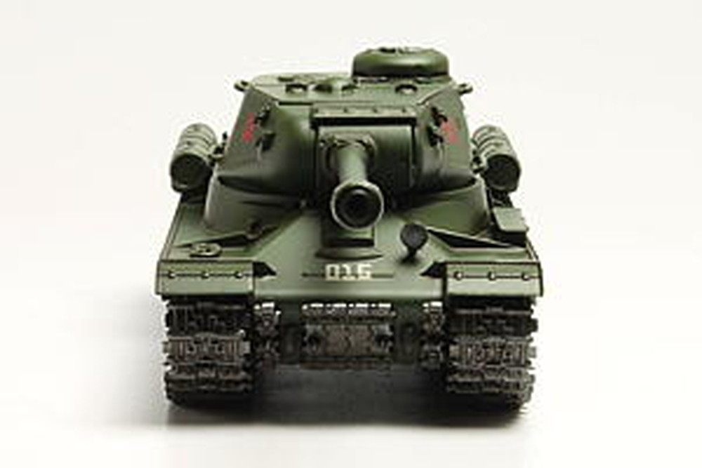 PLATZ 1/56 Heavy Tank IS-2 Pravda Girls' High School