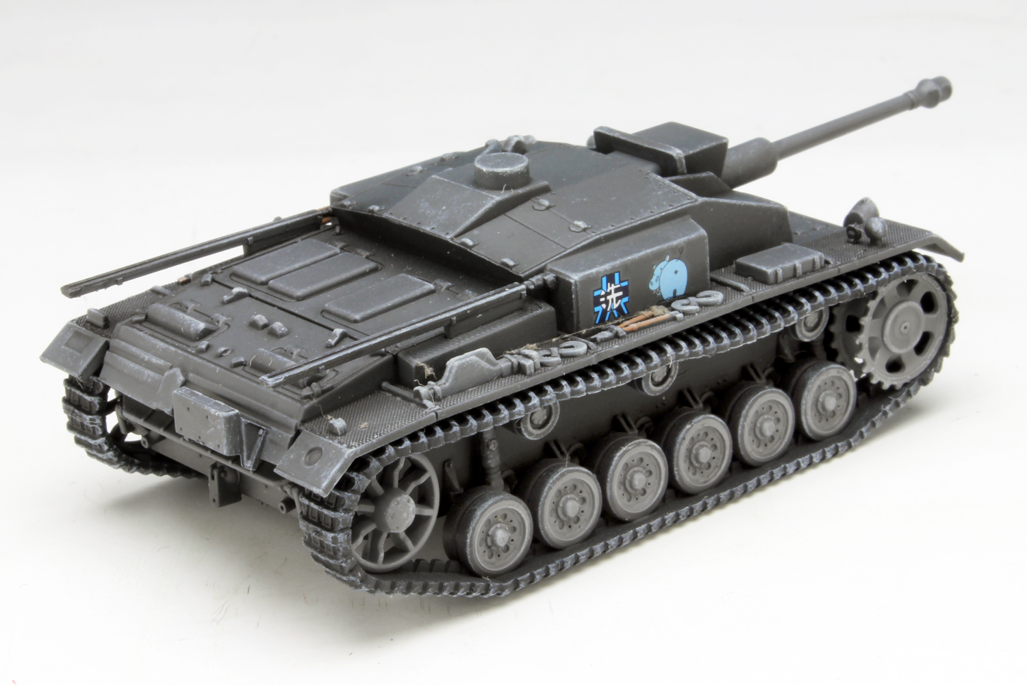 PLATZ 1/72Sturmgeschutz III Ausf.F(Sd.Kfz.142/1)TEAM KABASAN