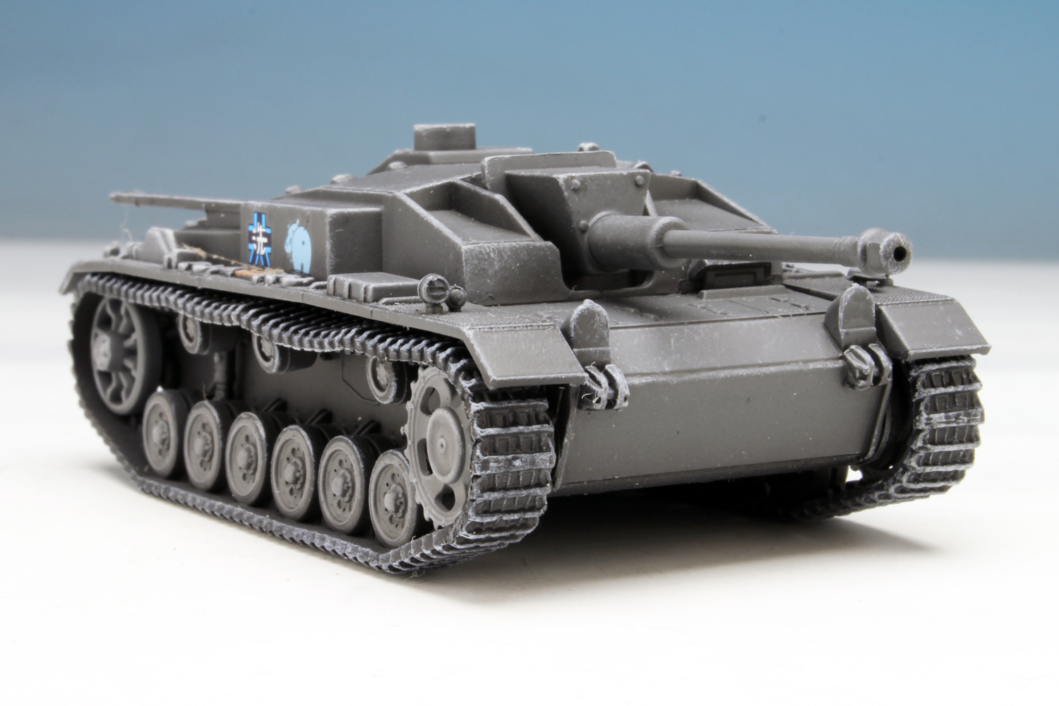 PLATZ 1/72Sturmgeschutz III Ausf.F(Sd.Kfz.142/1)TEAM KABASAN