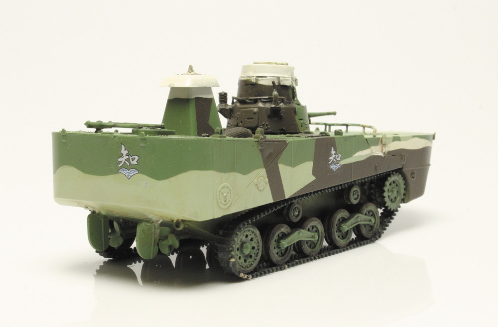 PLATZ 1/72 TYPE 2 (KA-MI) Amphibious Tank Chi-Ha-Tan Academy