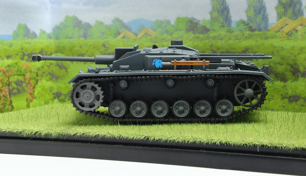 PLATZ 1/72 Sturmgeschutz III Ausf. F TEAM KABASAN w/ sepcial set