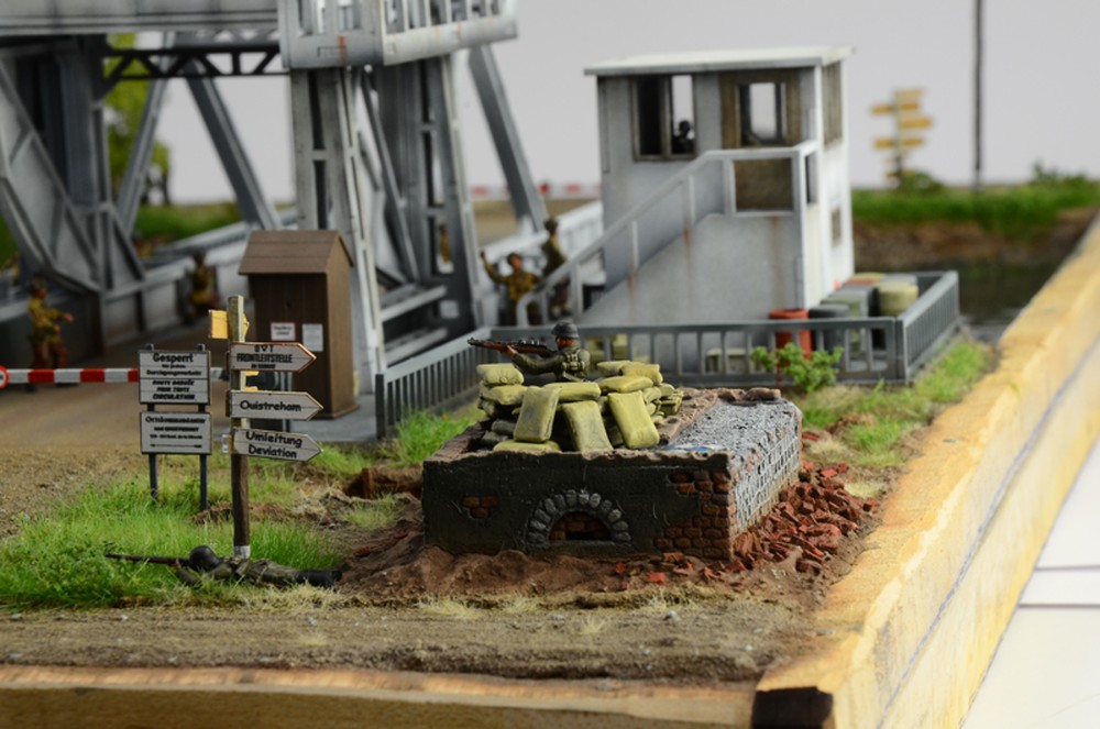 ITALERI PLATZ 1/35 WORLD OF TANKS