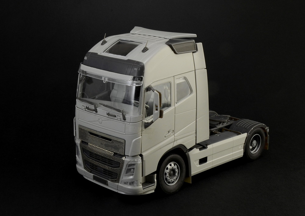 イタレリ 1/24 ボルボ FH4 グローブトロッター XL [IT3940] - 10,340円 :  プラモデル・模型メーカー【有限会社プラッツ】｜飛行機・戦車などの製造・販売｜静岡 PLATZ Co.,Ltd.