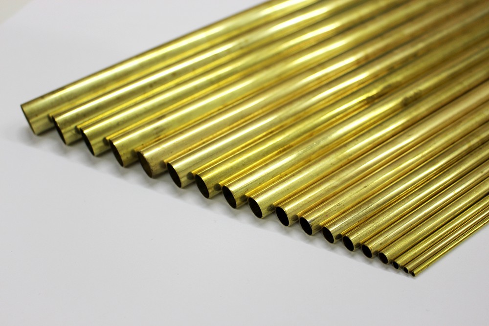K&S 真鍮帯板 厚さ1/32インチ(0.8mm) 幅3/32(2.39mm) 長さ12インチ(300mm) (1本入り)