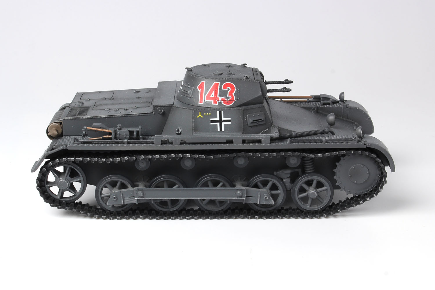 1/35 TANKS OF THE WORLD ɥ?B