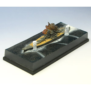 PLATZ 1/2000 JAPANESE BATTLESHIP YAMATO DIORAMA VERSION