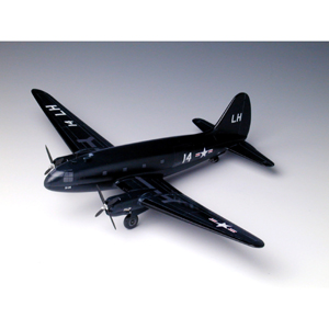 PLATZ 1/144 C-46/R5 COMAND