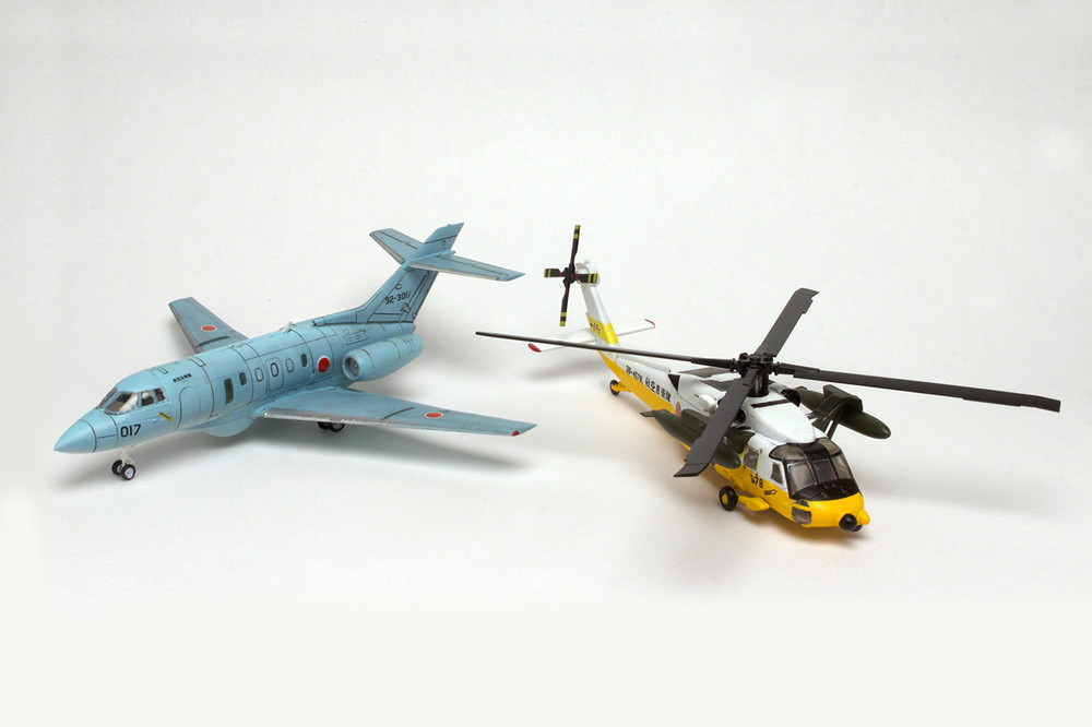 プラッツ 1/144 よみがえる空 航空自衛隊 UH-60J & U-125A