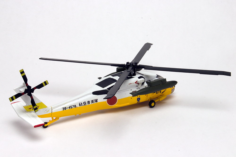 プラッツ 1/144 よみがえる空 航空自衛隊 UH-60J & U-125A - ウインドウを閉じる