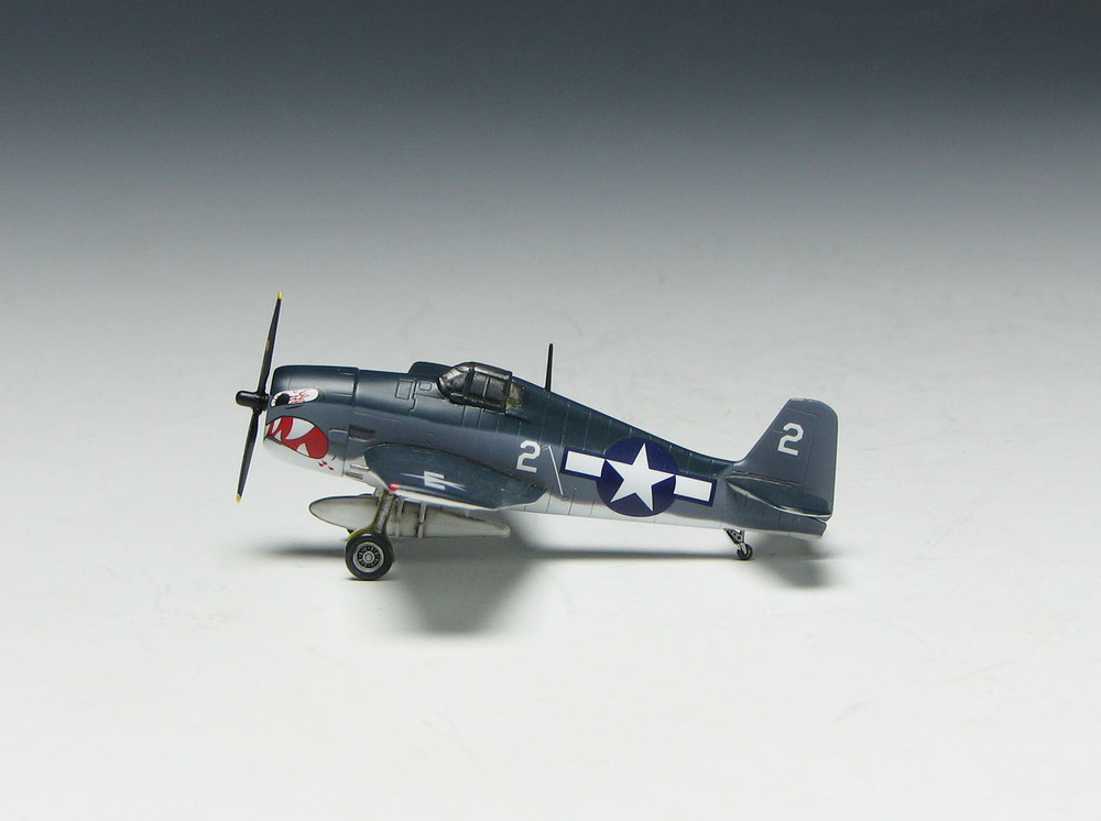 PLATZ 1/144 F6F-3 Hellcat "V-27 USS Princeton" (2 kits)