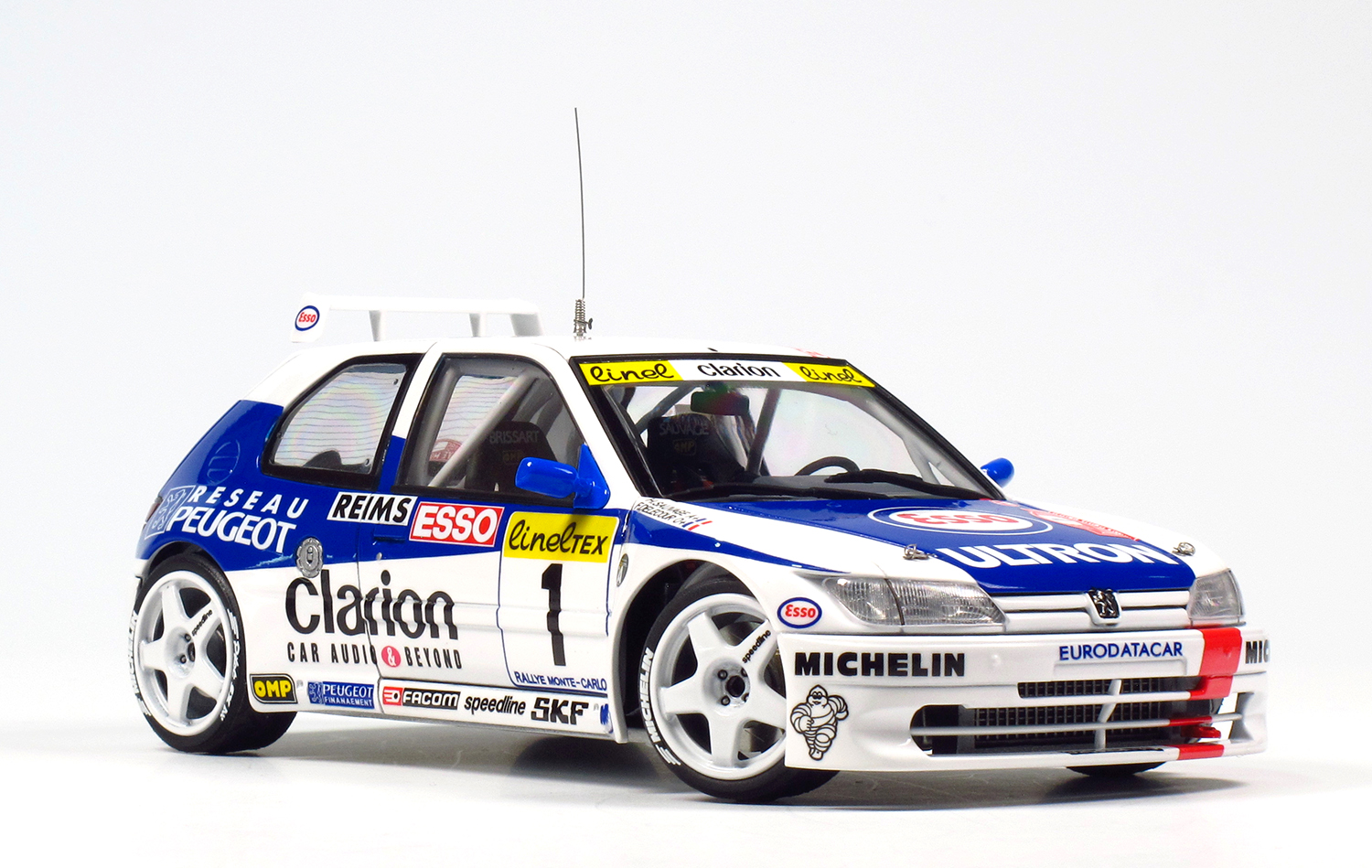 PLATZ/NUNU 1/24 PEUGEOT 306 MAXI 1996 Monte Carlo Rally Set