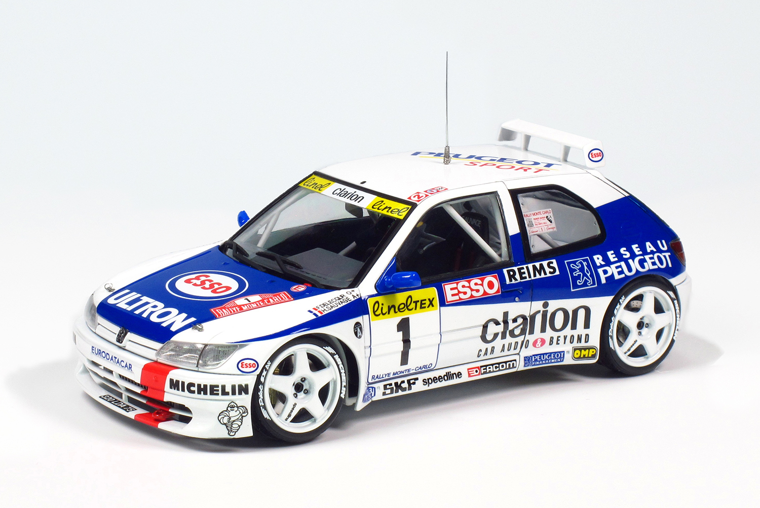 PLATZ/NUNU 1/24 PEUGEOT 306 MAXI 1996 Monte Carlo Rally Set