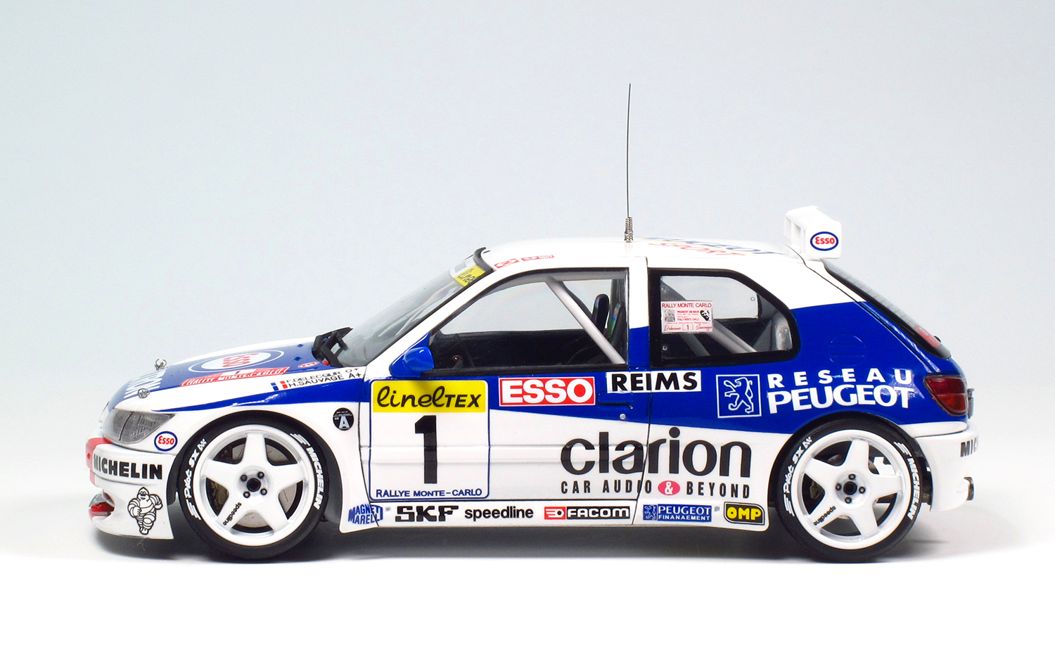PLATZ/NUNU 1/24 PEUGEOT 306 MAXI 1996 Monte Carlo Rally Set
