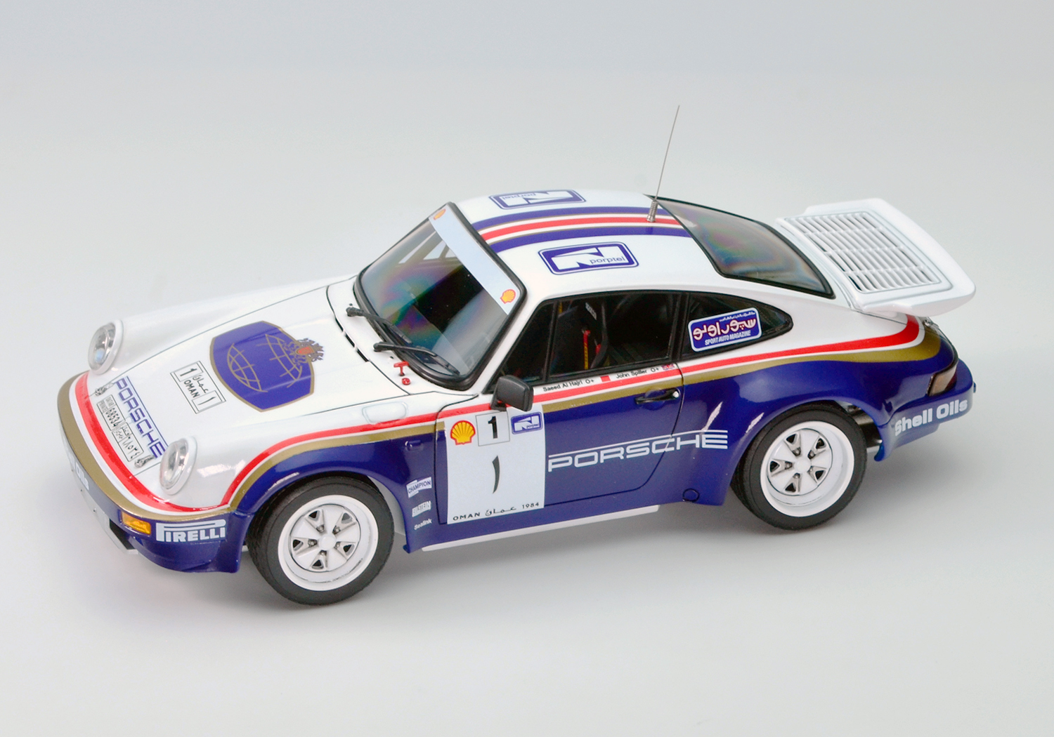 PLATZ/NUNU 1/24 PORSCHE 911 SC RS '84 OMAN RALLY WINNER