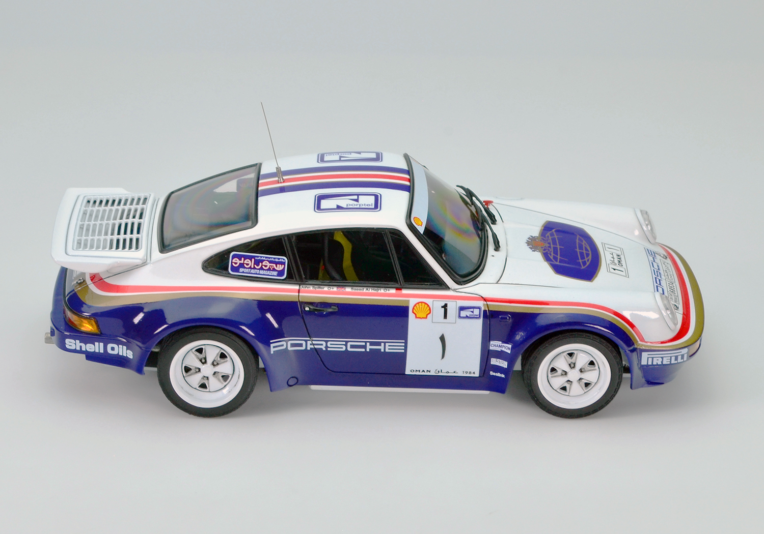 PLATZ/NUNU 1/24 PORSCHE 911 SC RS '84 OMAN RALLY WINNER