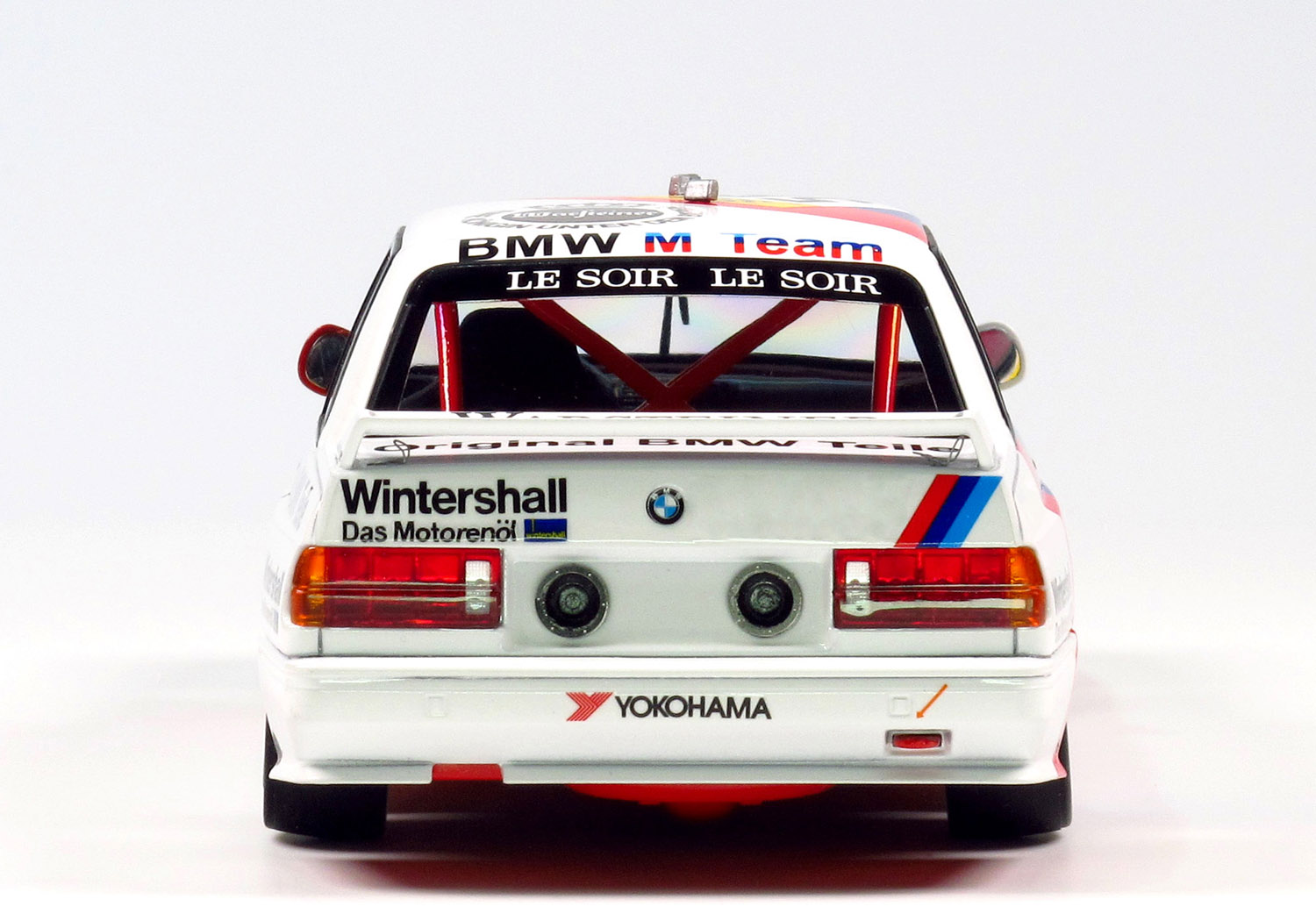 1/24졼󥰥꡼ BMW M3 E30 롼A 1988 24֥졼ʡ - ɥĤ