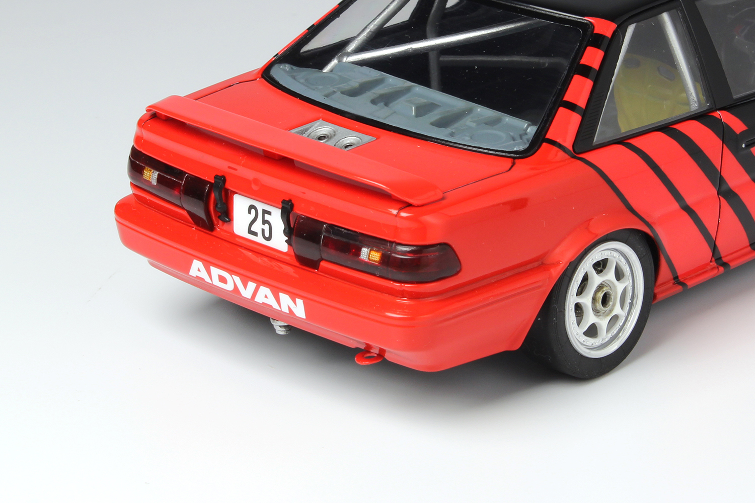 PLATZ/NUNU 1/24 TOYOTA COROLLA LEVIN AE92 1991 JTC Autopolis