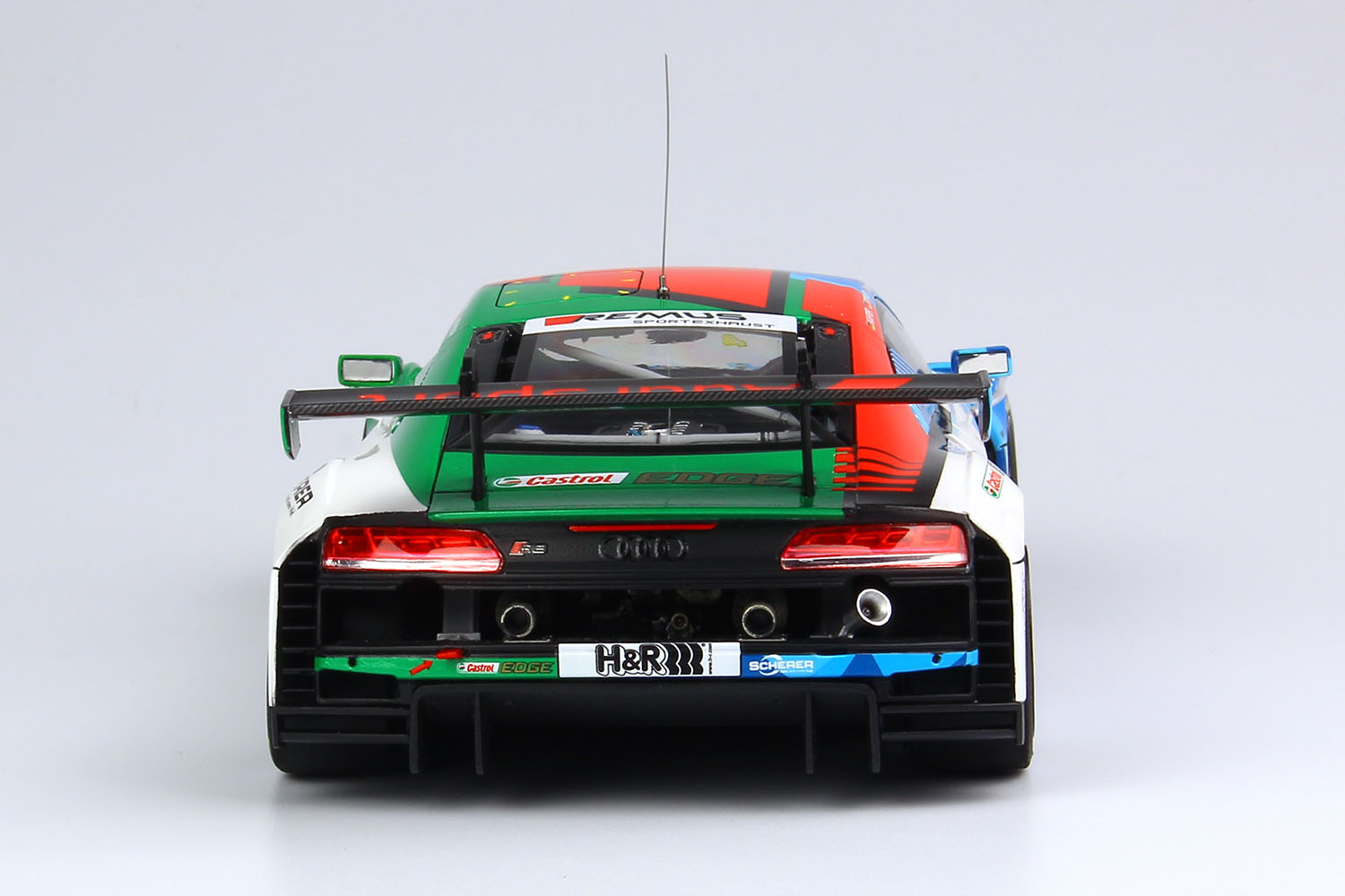 1/24 졼󥰥꡼ ǥ R8 LMS EVO 2019 ˥֥륯24֥졼 ʡ - ɥĤ