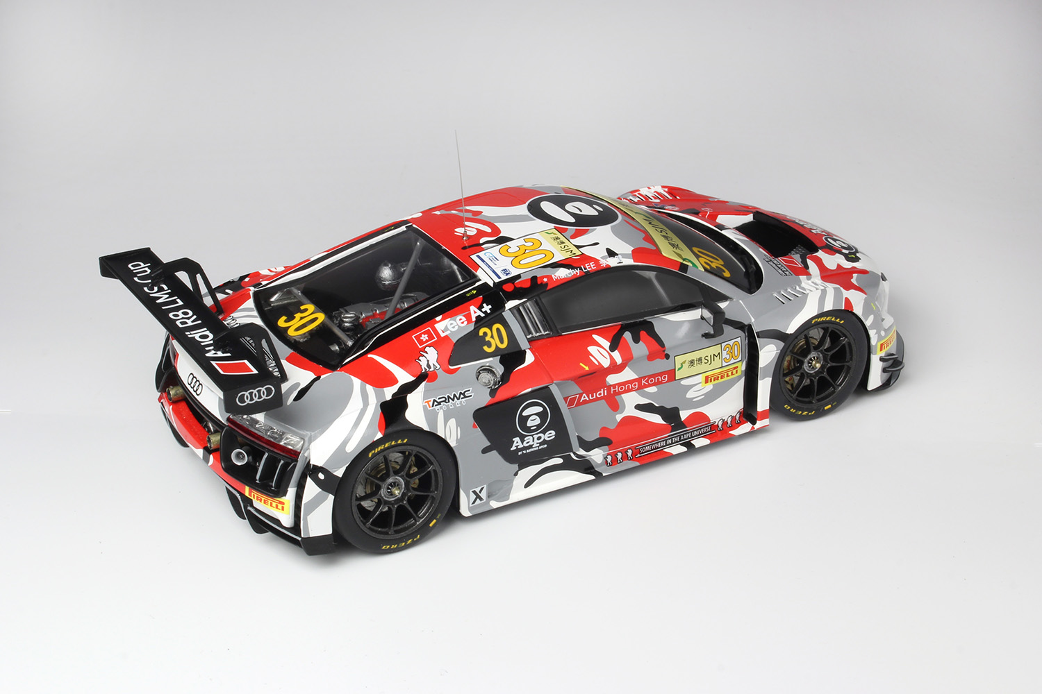1/24レーシングシリーズ アウディ ホンコン R8 GT-3 2015 マカオ ワールドカップ - ウインドウを閉じる