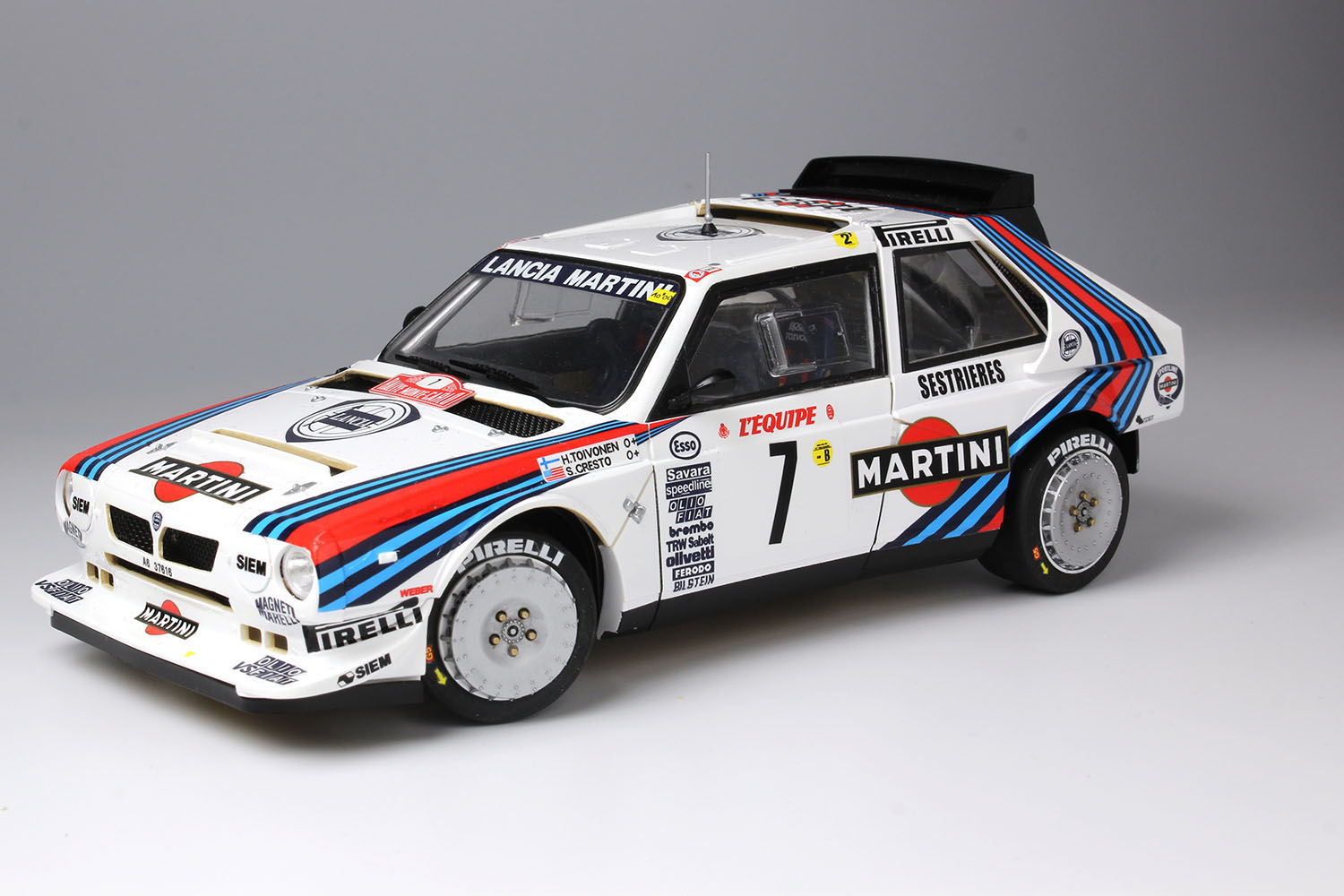 PLATZ/NUNU 1/24 LANCIA DELTA S4 '86 MONTE CARLO RALLY