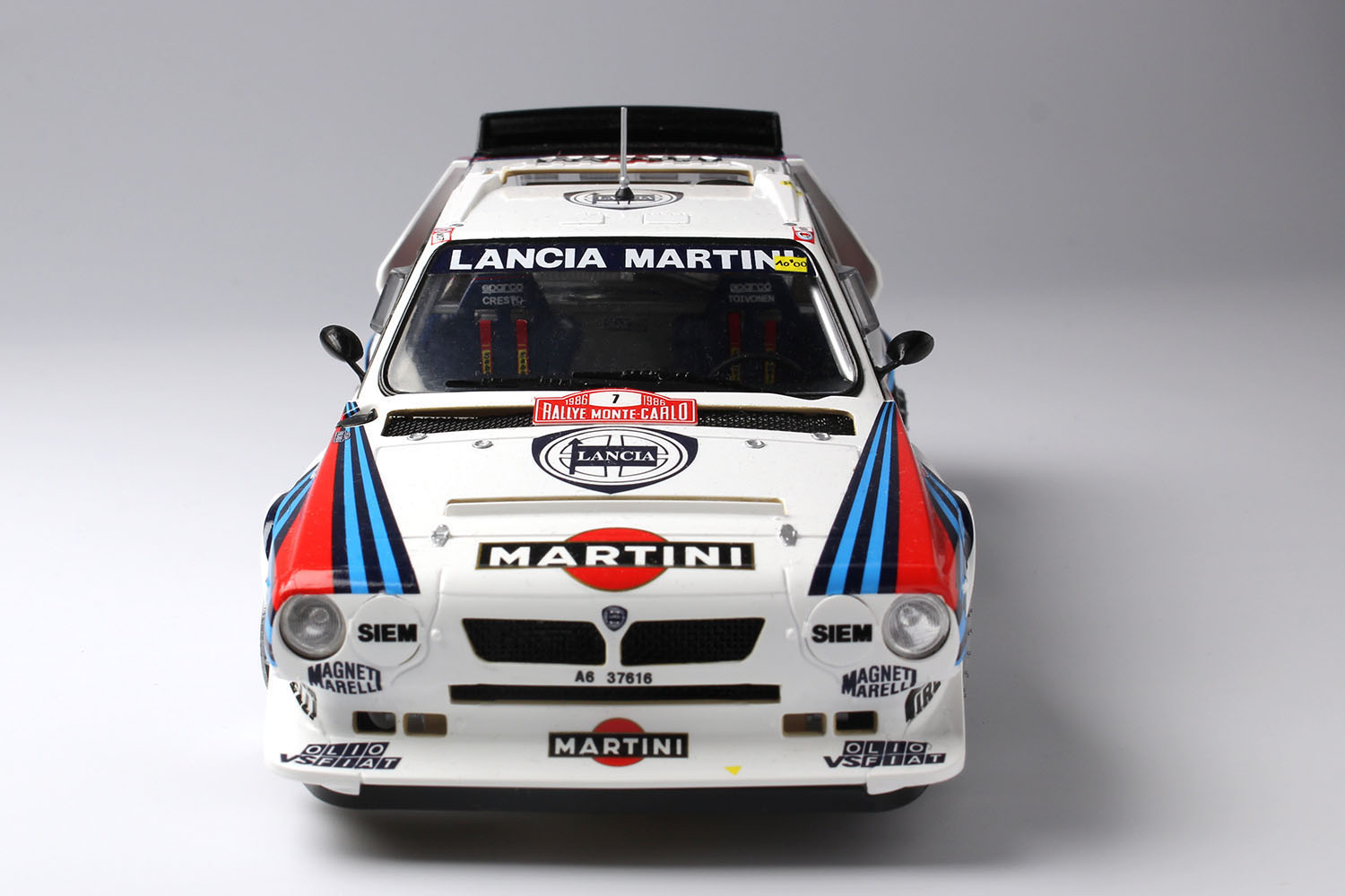 PLATZ/NUNU 1/24 LANCIA DELTA S4 '86 MONTE CARLO RALLY