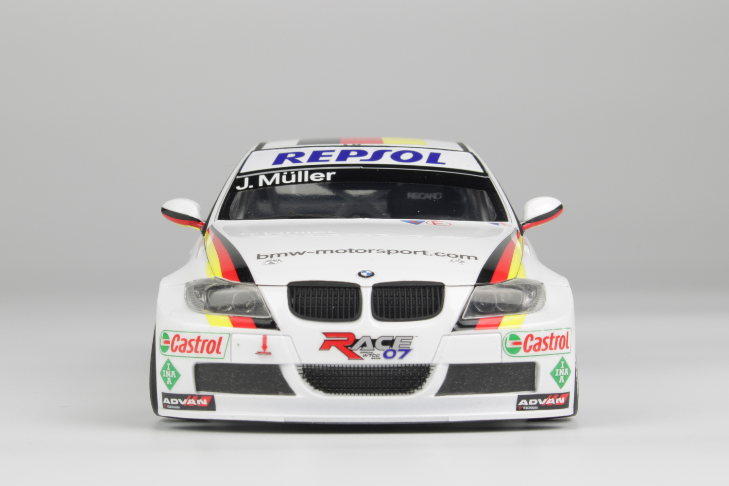 PLATZ/nunu 1/24 BMW 320si E90 WTCC BRANDS HATCH 2008 WINNER