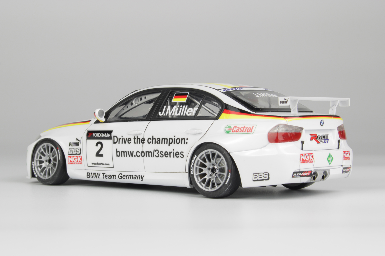 PLATZ/nunu 1/24 BMW 320si E90 WTCC BRANDS HATCH 2008 WINNER