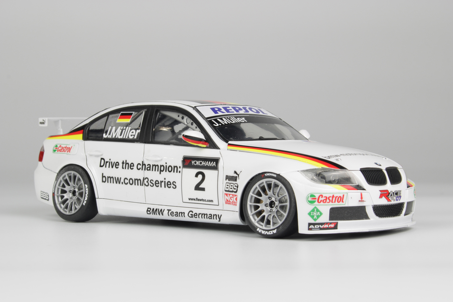 PLATZ/nunu 1/24 BMW 320si E90 WTCC BRANDS HATCH 2008 WINNER