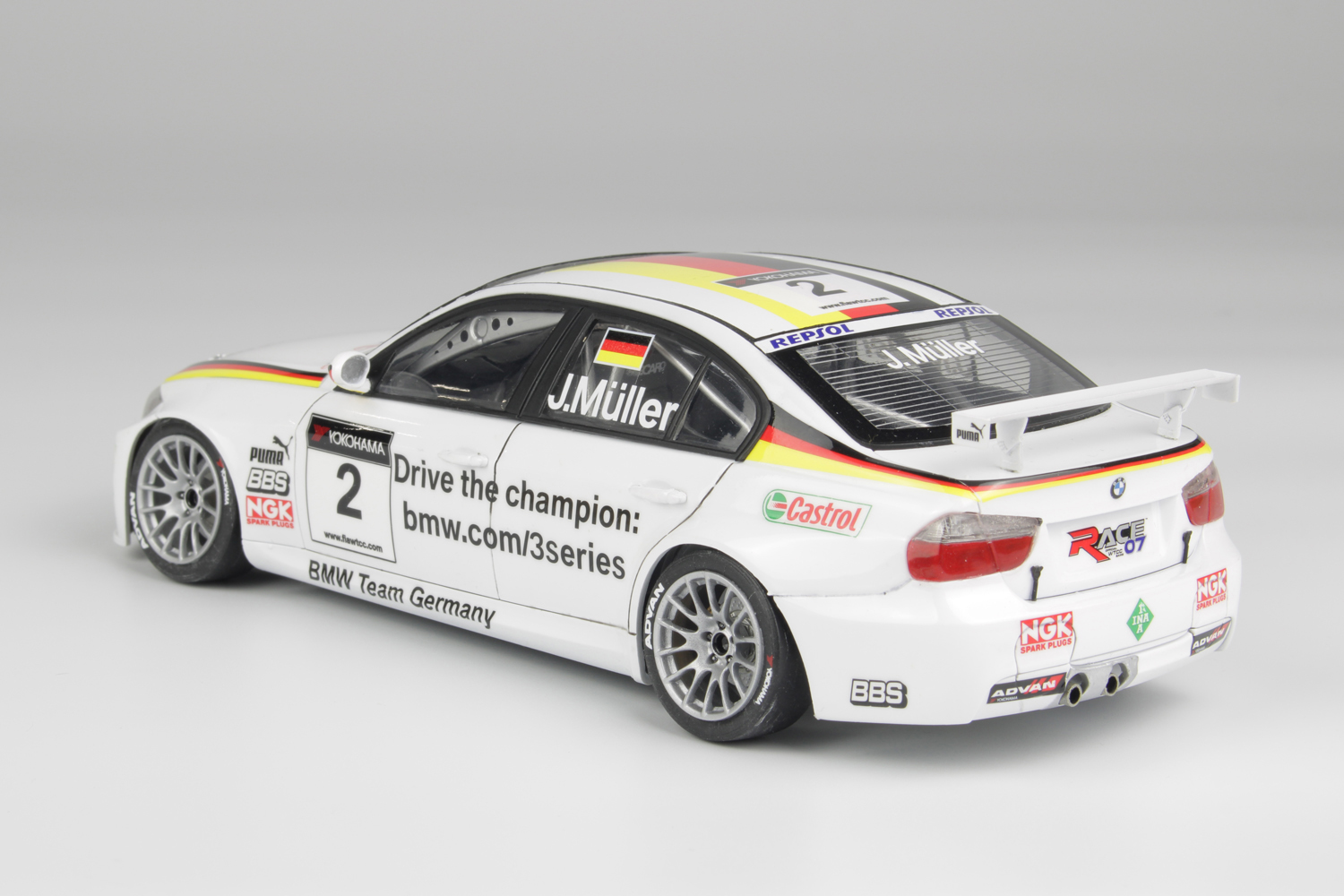 PLATZ/nunu 1/24 BMW 320si E90 WTCC BRANDS HATCH 2008 WINNER