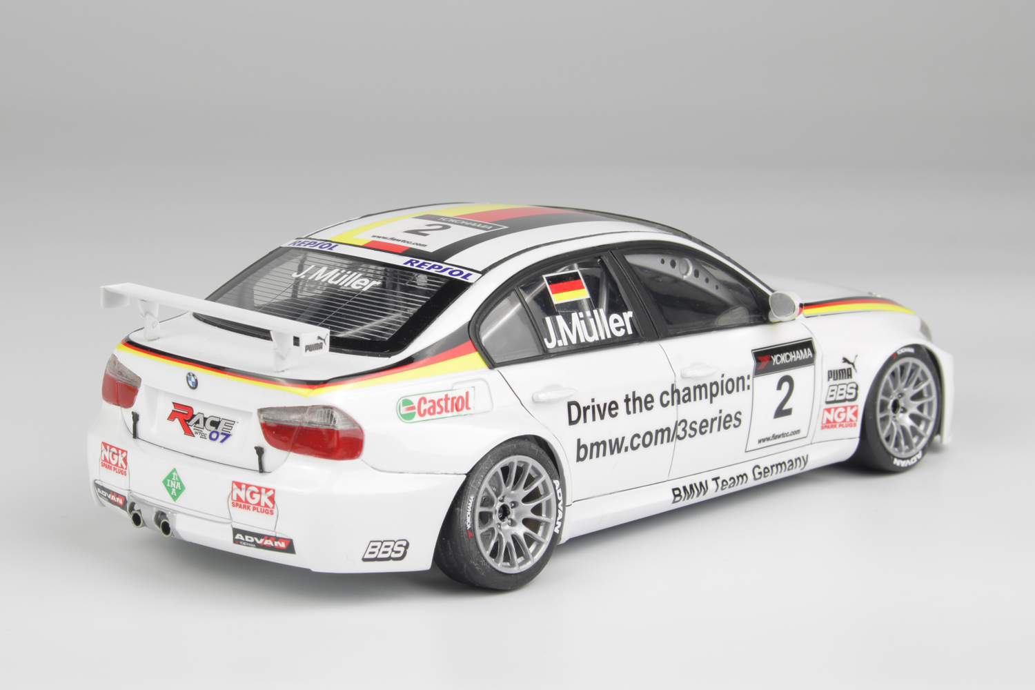 PLATZ/nunu 1/24 BMW 320si E90 WTCC BRANDS HATCH 2008 WINNER