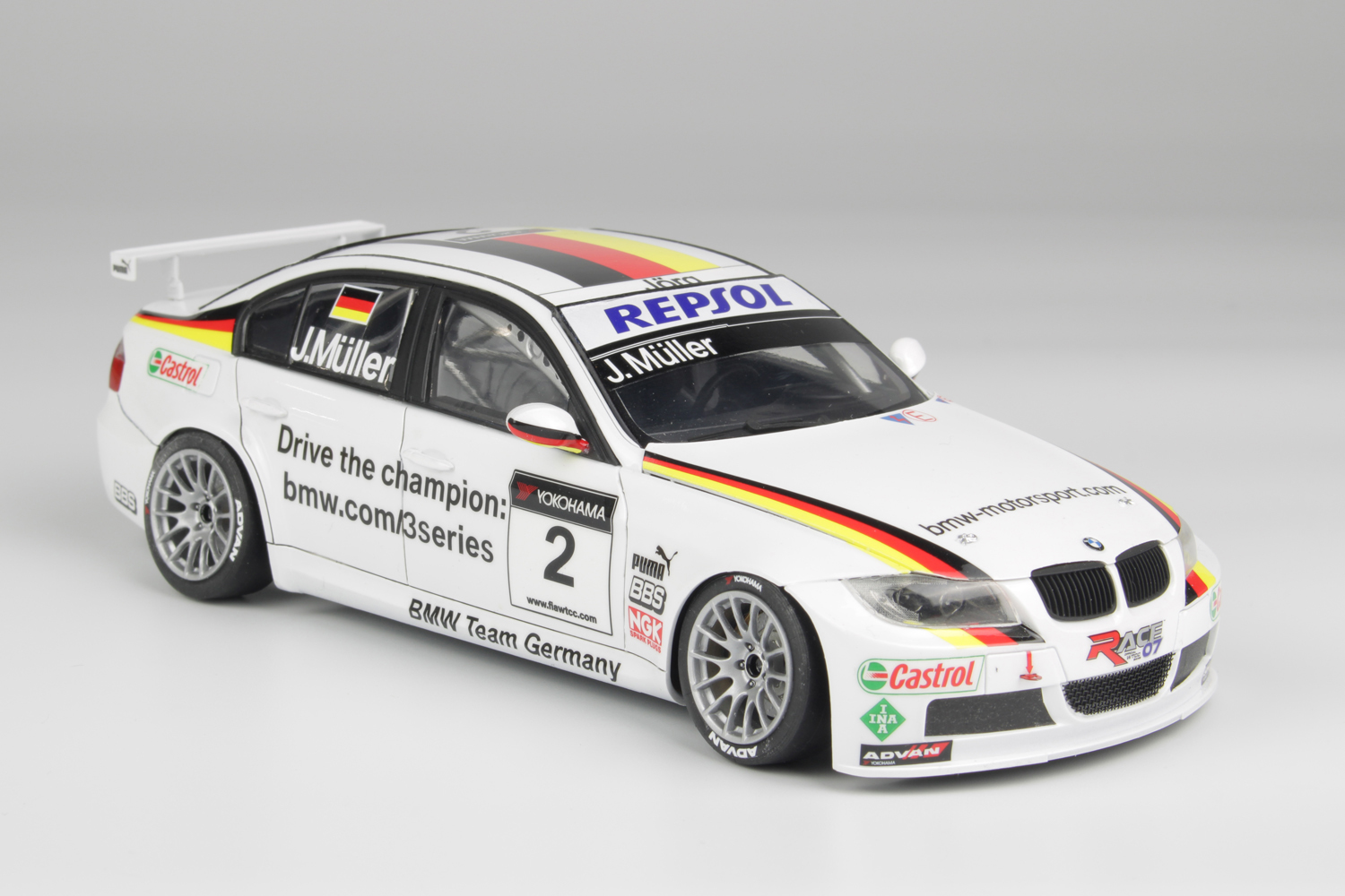 PLATZ/nunu 1/24 BMW 320si E90 WTCC BRANDS HATCH 2008 WINNER