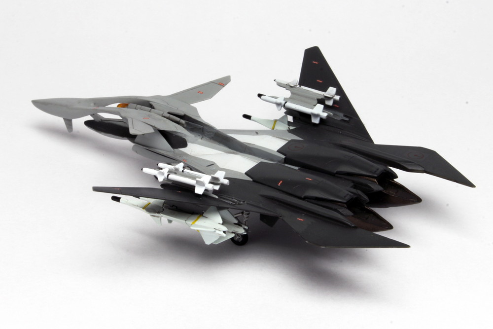 1/144 FRX-99 RAFE with photo-etched parts