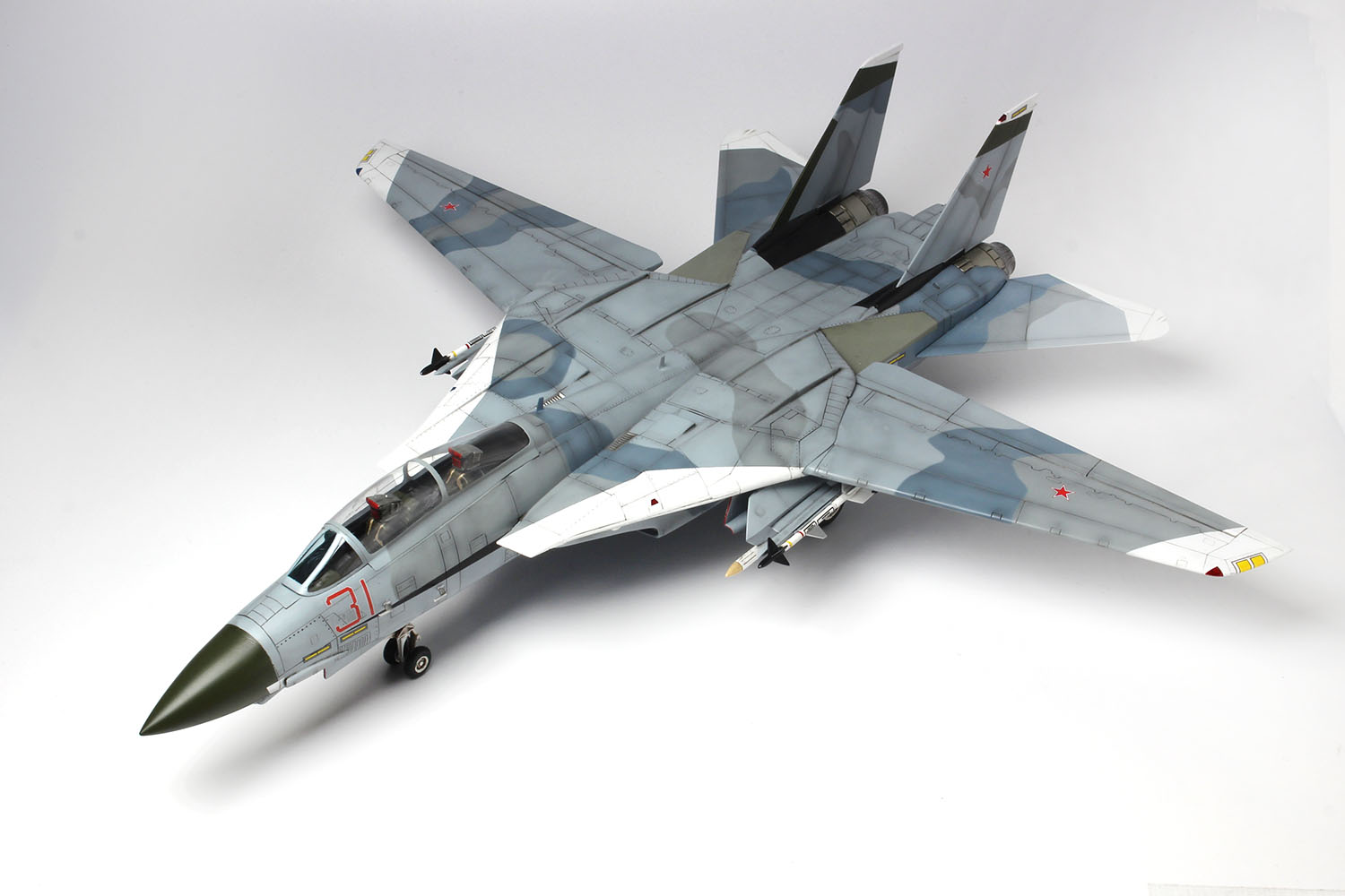 PLATZ/ITALERI 1/48 F-14A TOMCAT "TOP GUN"