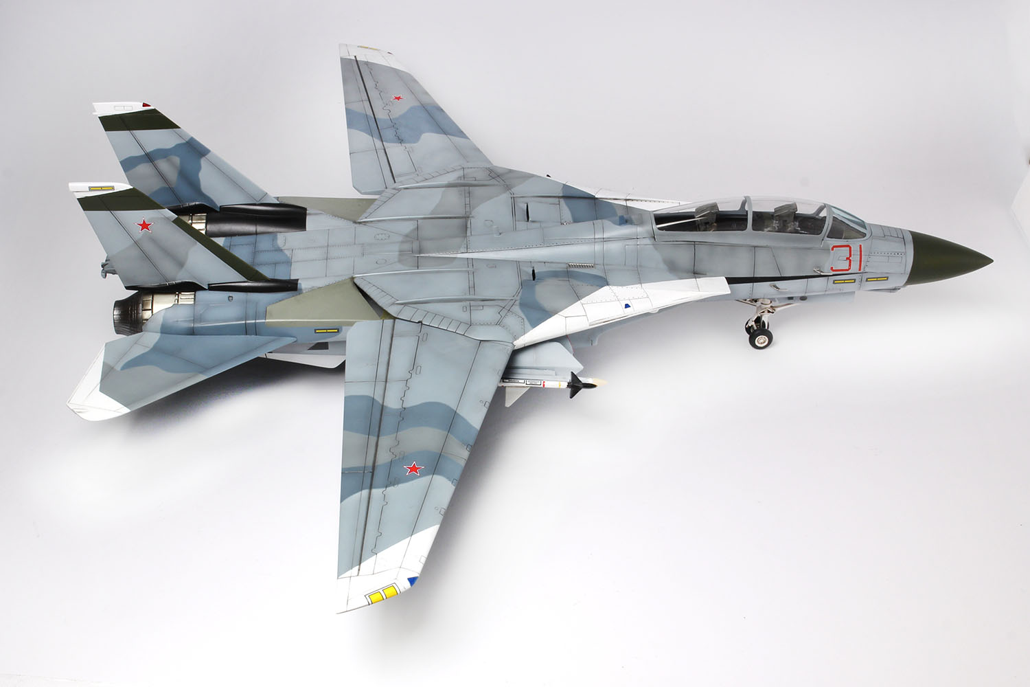 PLATZ/ITALERI 1/48 F-14A TOMCAT "TOP GUN"