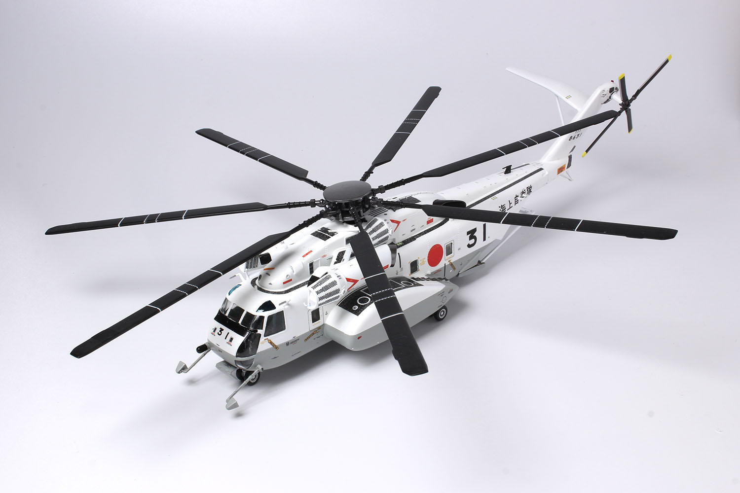 PLATZ 1/72 Minesweeper/Cargo Helicopter MH-53E SEA DRAGON