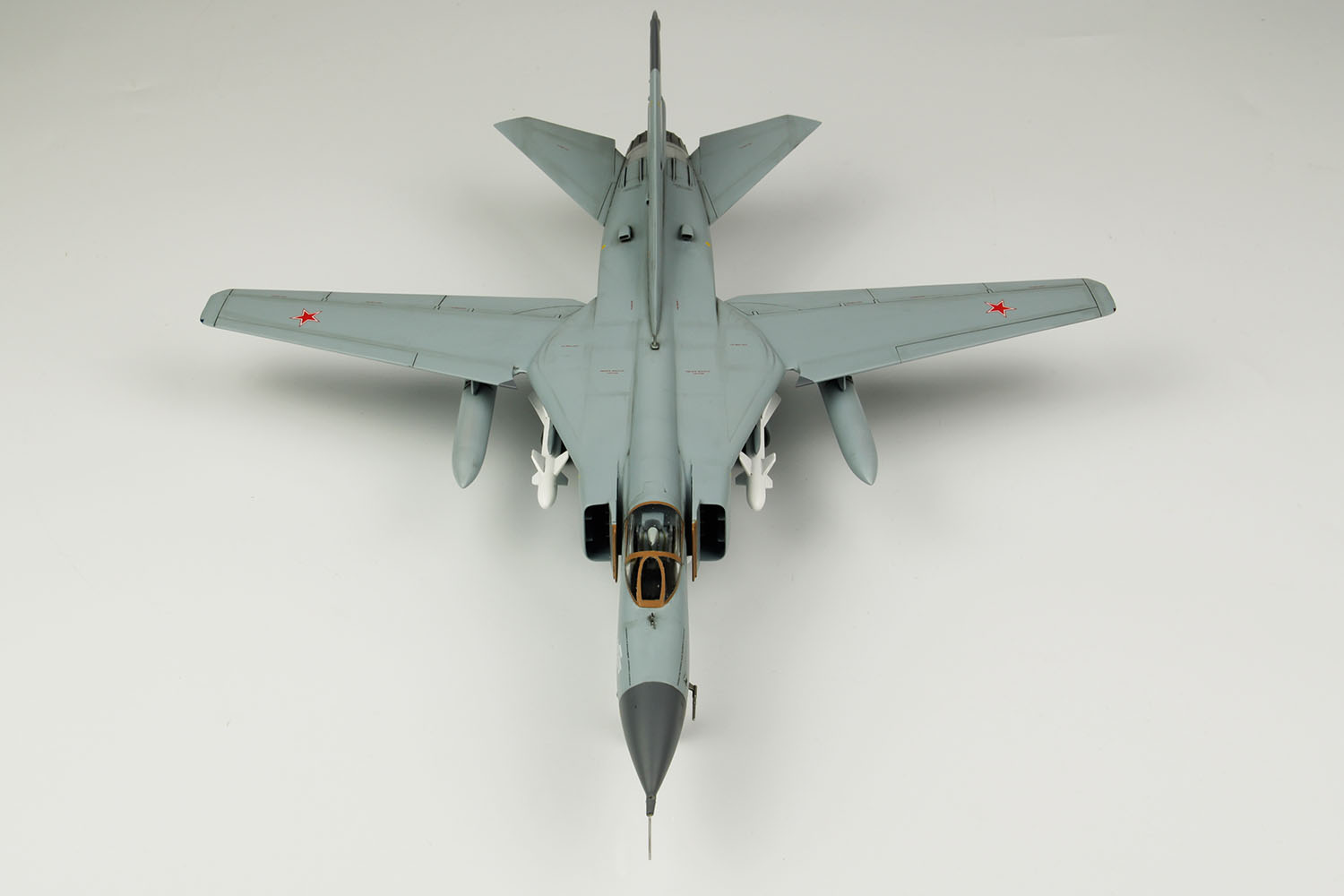 1/48 ϢƮ MiG-23MF եåB 'ӥϢˮ' - ɥĤ