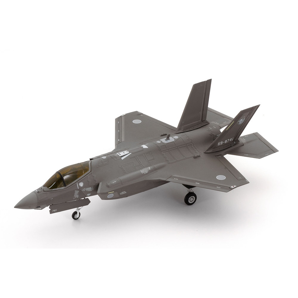 プラモデル :: 飛行機 :: 航空自衛隊 F-35A ライトニングII 第303飛行隊