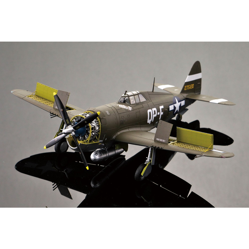 プラモデル :: 飛行機 :: WW.II アメリカ軍 P-47D-10REサンダーボルト