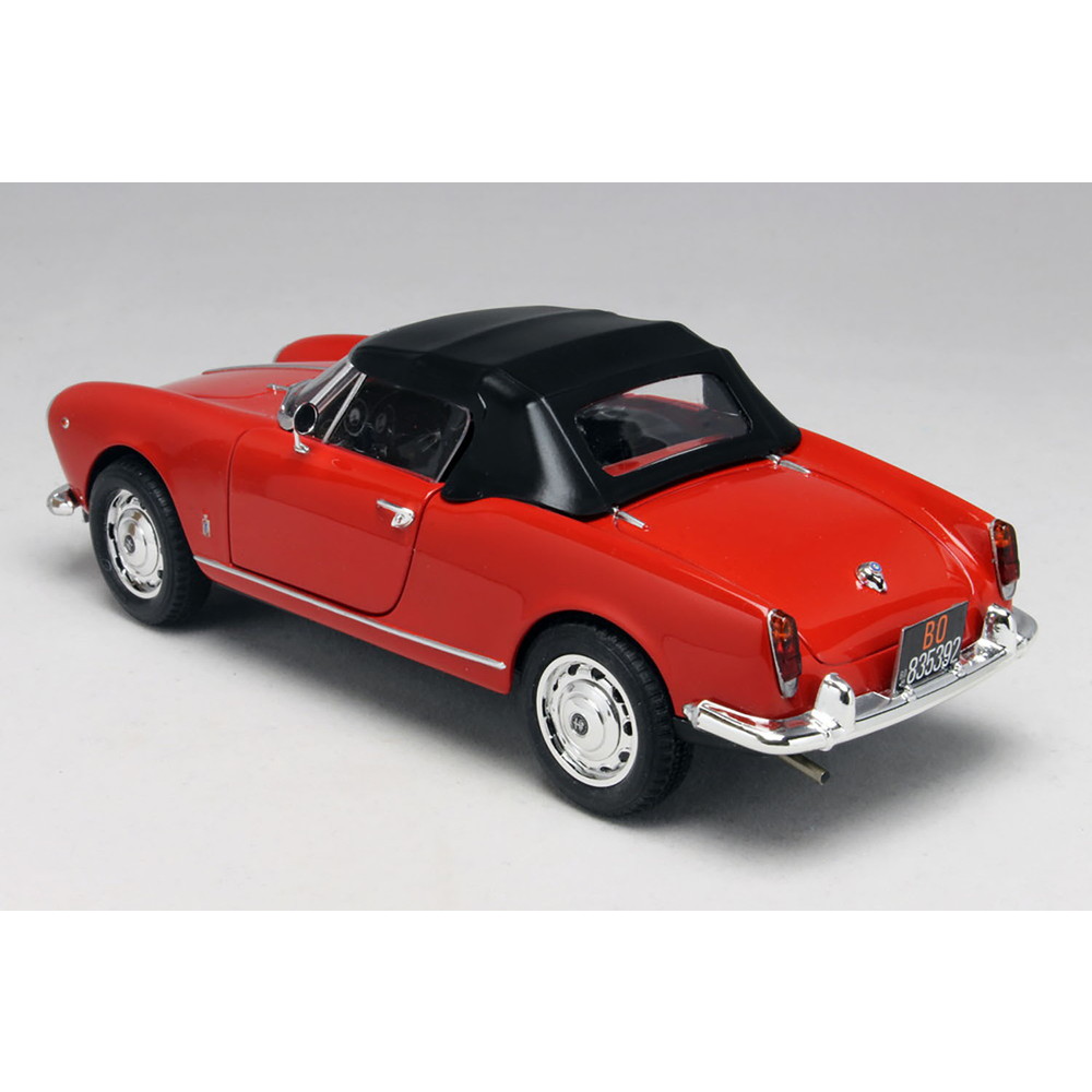 ルックスマート製　アルファロメオ1300 ジュリエッタ　1/43 プラモデル :: 車 & バイク :: アルファロメオ ジュリエッタスパイダー