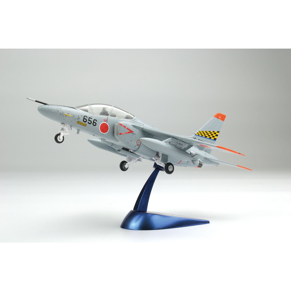 プラモデル :: 飛行機 :: 航空自衛隊 練習機 T-4 浜松基地 第1航空団